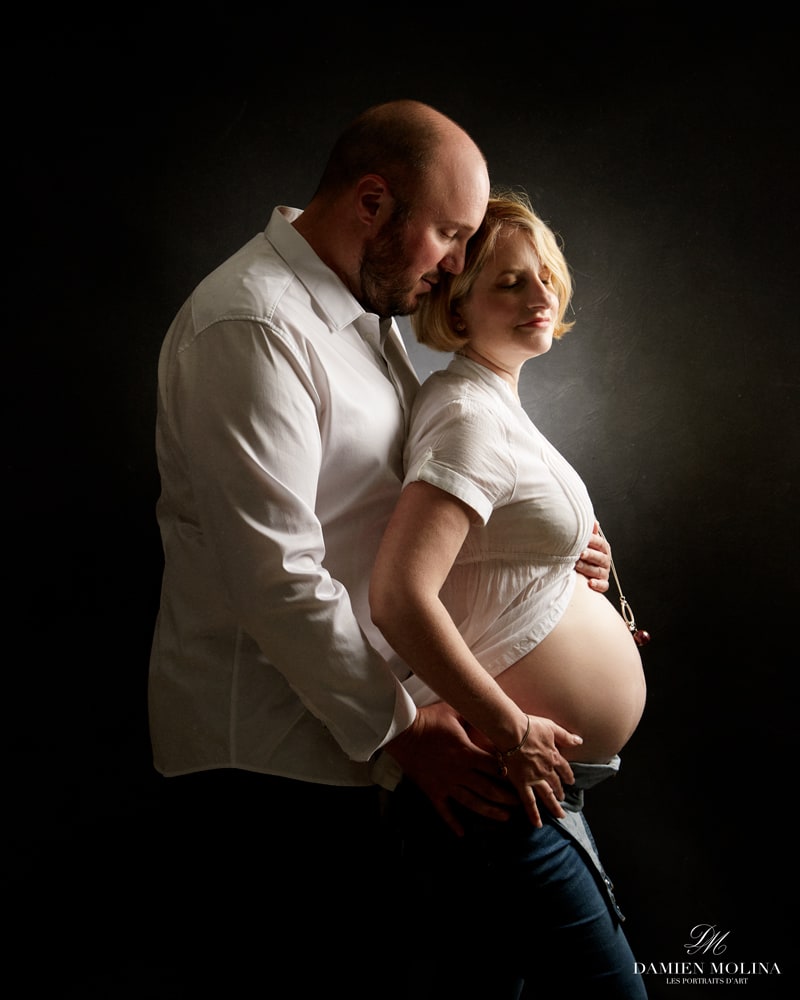 photographe grossesse couple clair obscur 67