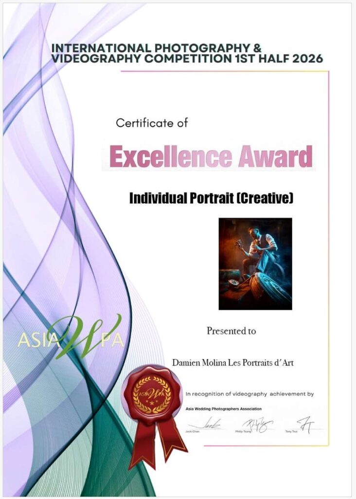 portrait-individuel-createur-excellence-peaky-garage-photographe-strasbourg - Damien Molina - Photographe Portrait créatif masculin ambiance garage Excellence Award AsiaWPA, Damien Molina photographe Strasbourg